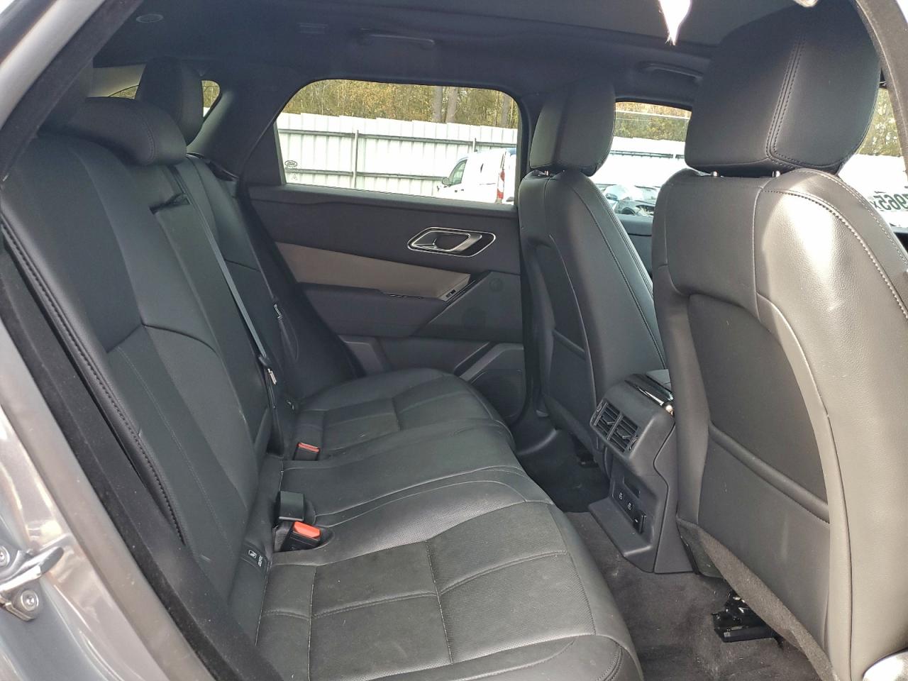 Land Rover Range Rover Dynamic Se Image 8