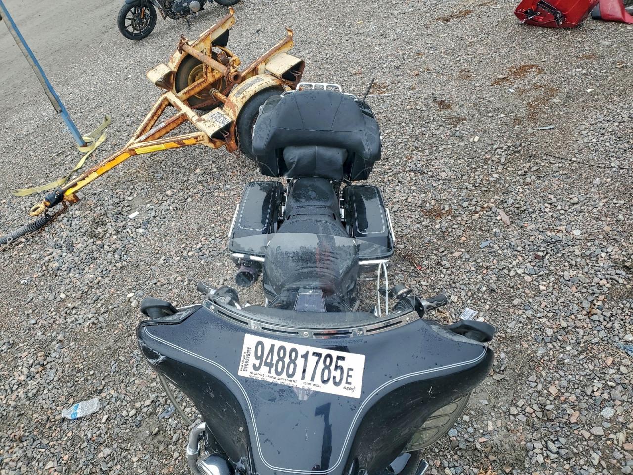 Harley-Davidson Fl Classic Image 8