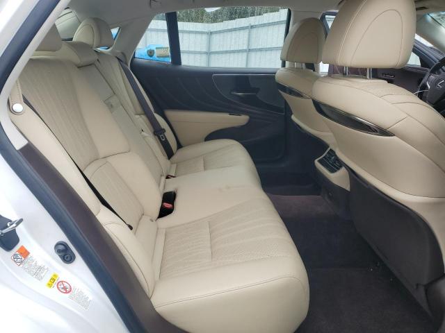 Lexus LS 500 Base Image 7