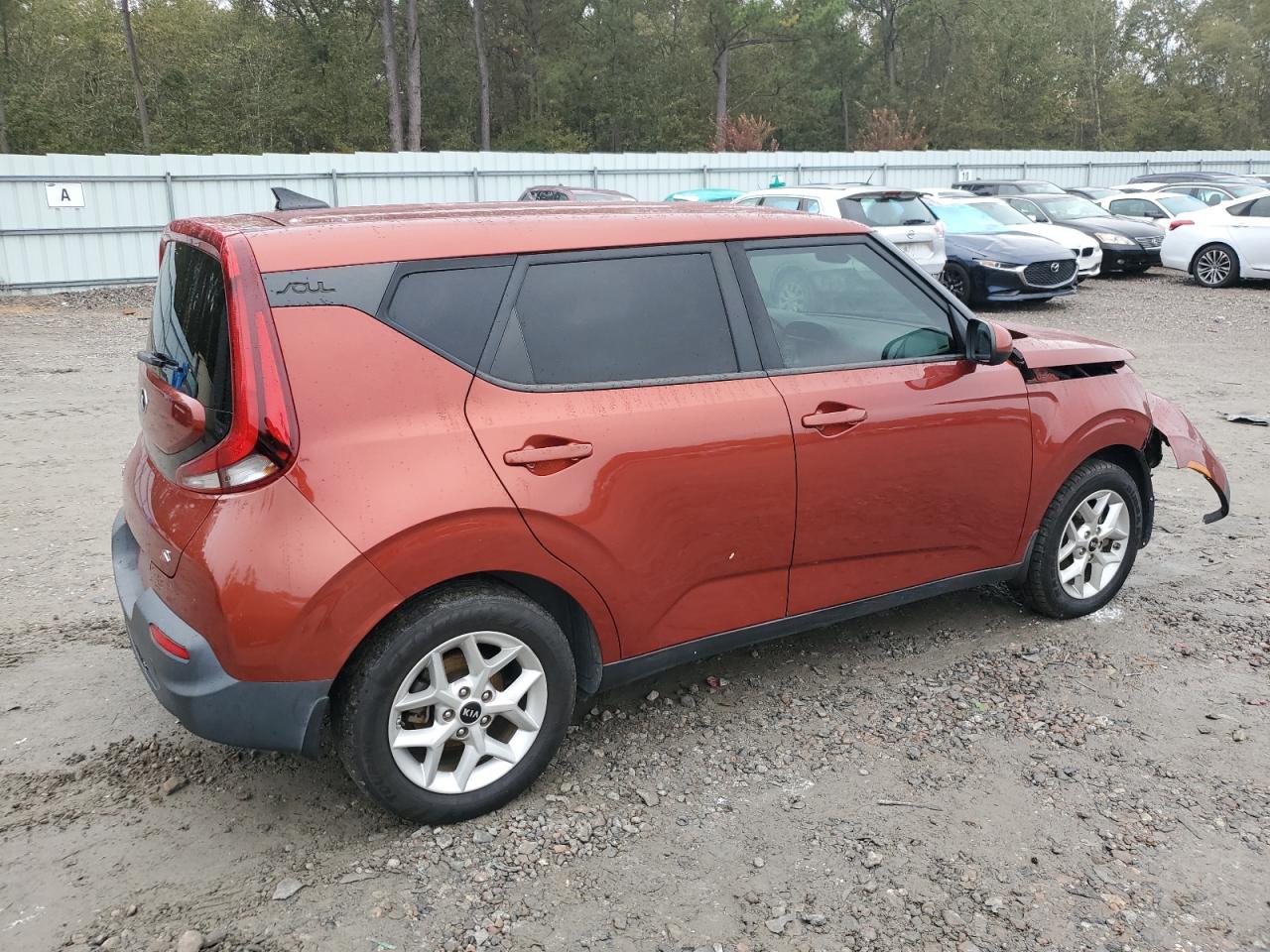 Kia Soul Lx Image 2