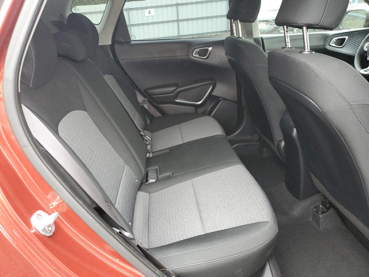 Kia Soul Lx Image 12