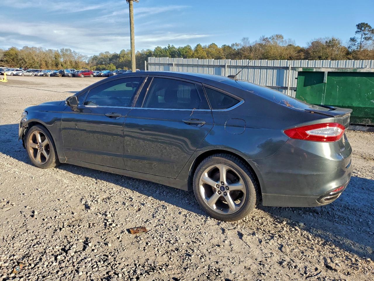 Ford Fusion Se Image 7