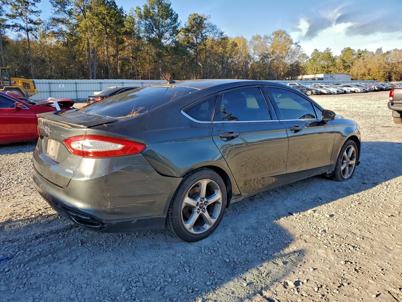 Ford Fusion Se Image 2