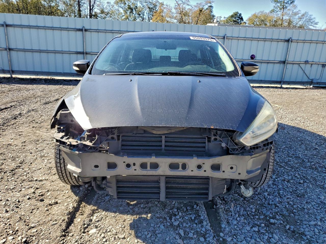 Ford Focus Se Image 5