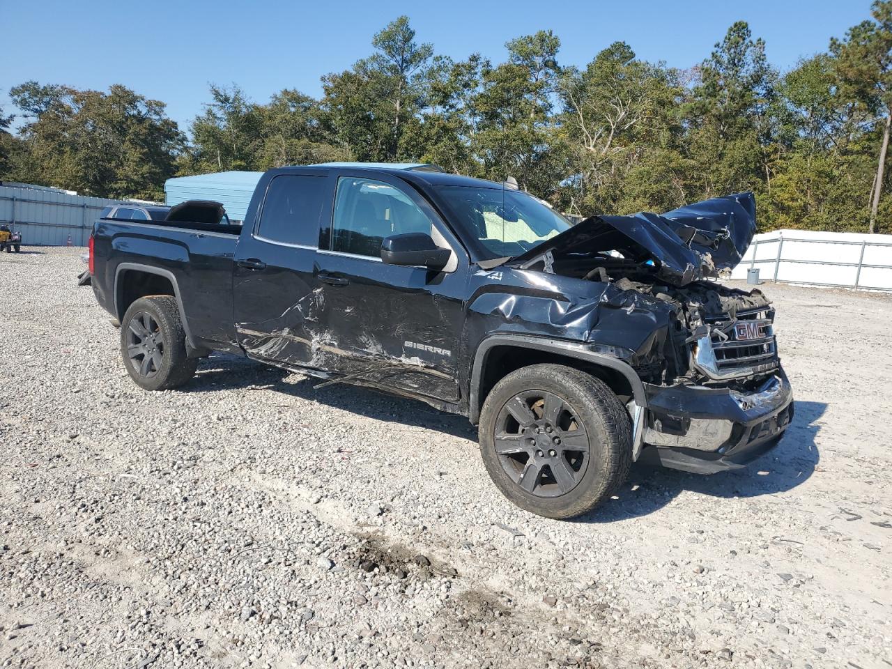 GMC Sierra K1500 Sle Image 8