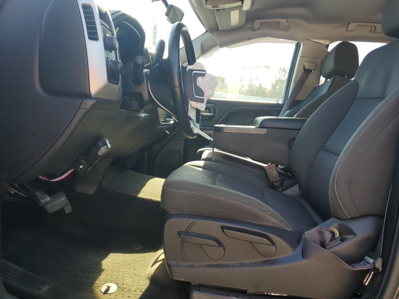 GMC Sierra K1500 Sle Image 9