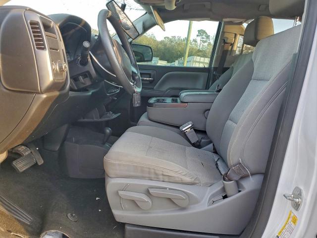 Chevrolet Silverado K1500 Custom Image 10