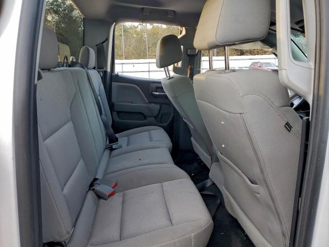 Chevrolet Silverado K1500 Custom Image 5