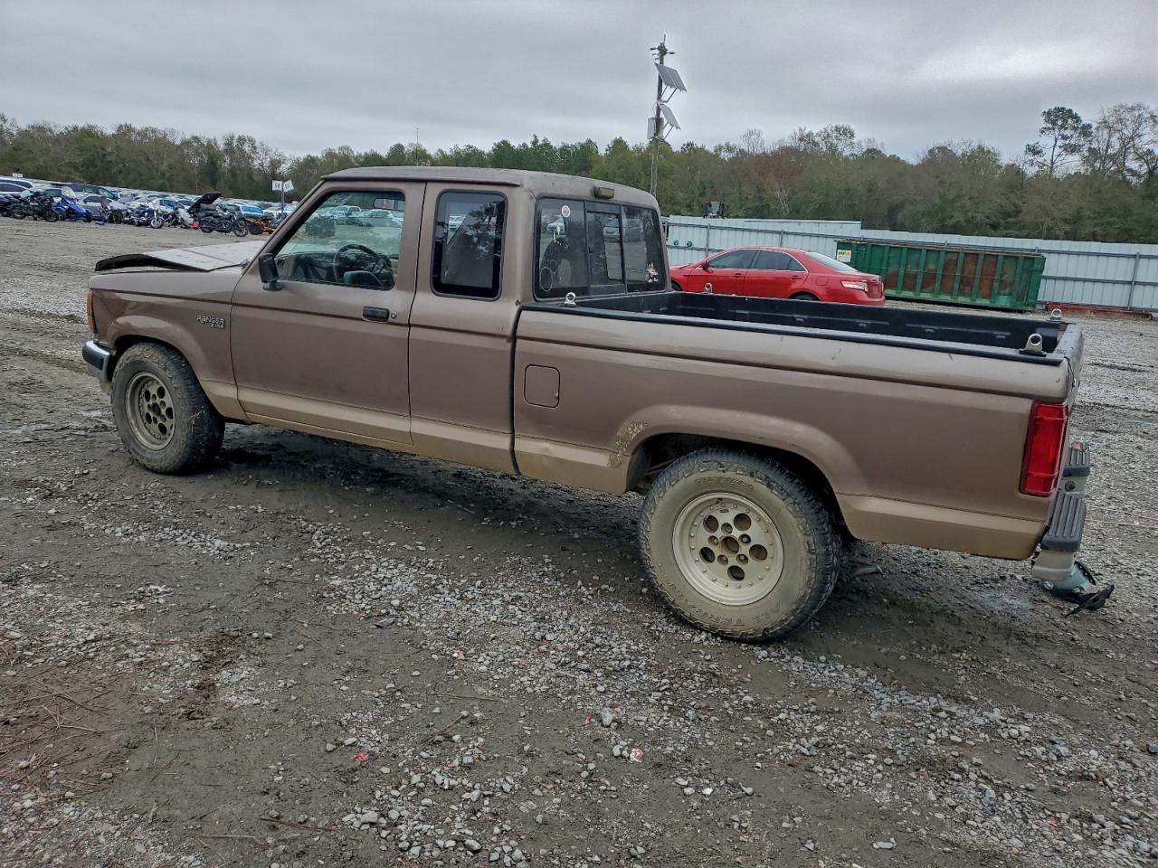 Ford Ranger Super Cab Image 3