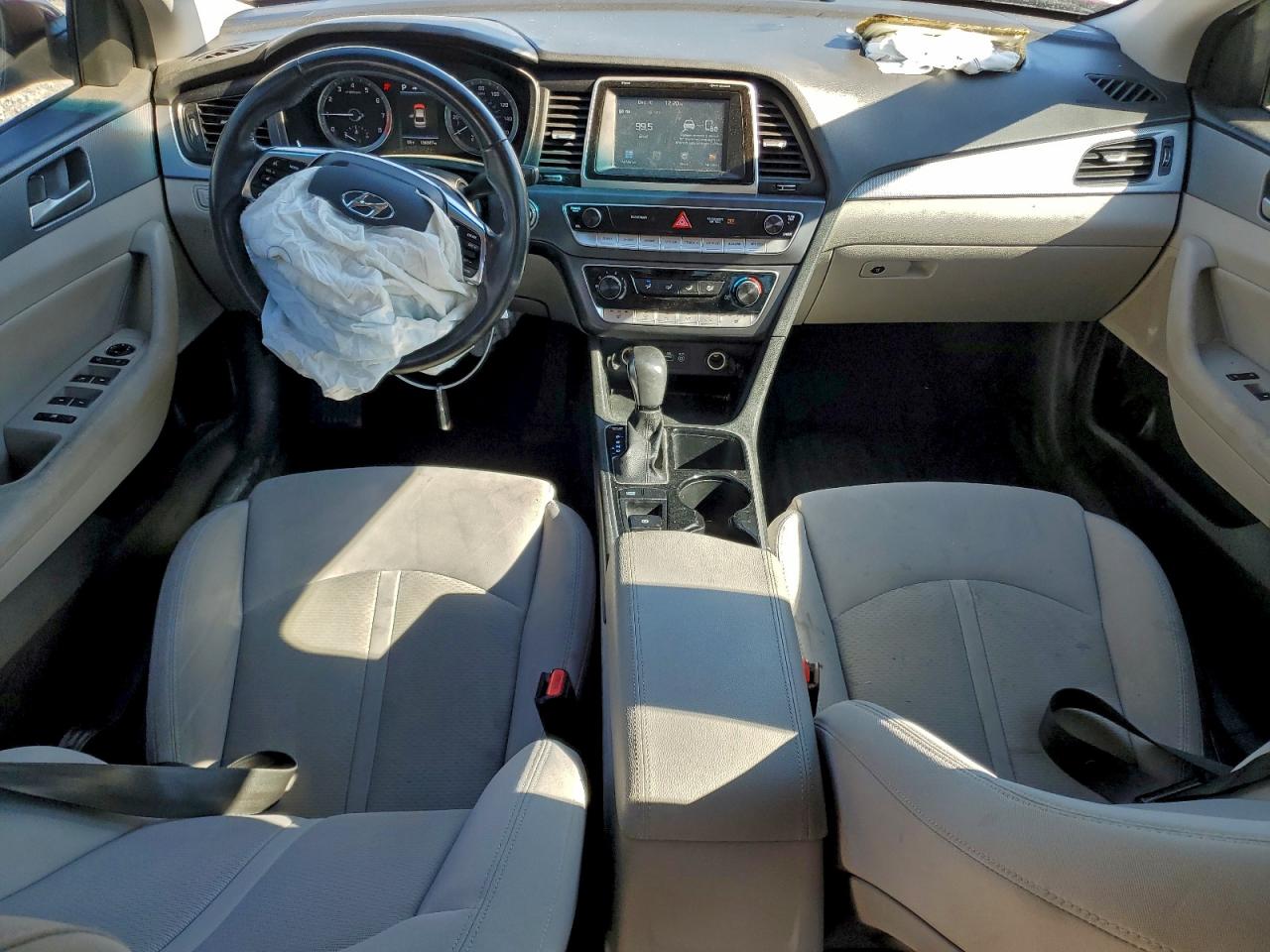 Hyundai SONATA Sport Image 11