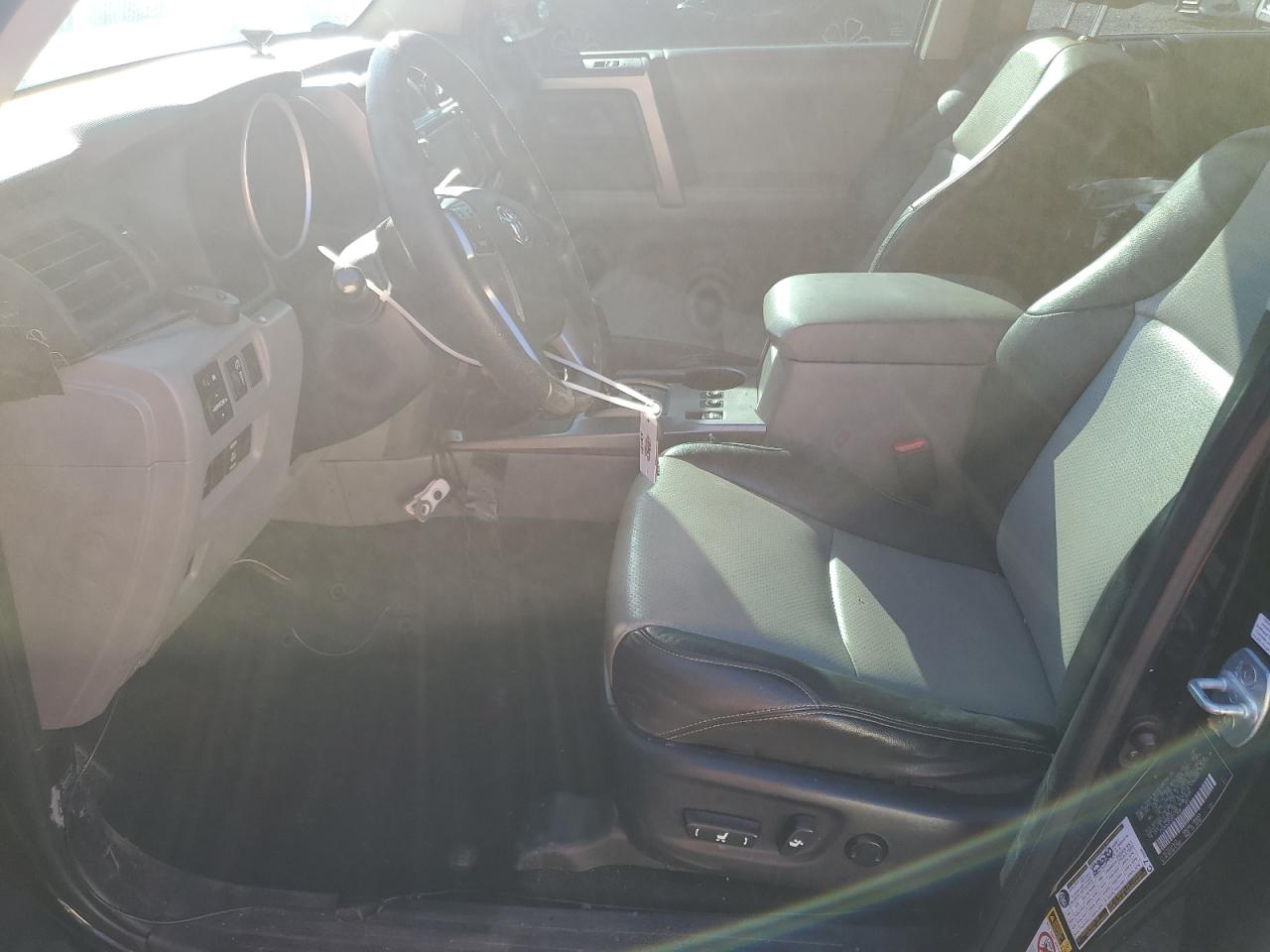 Toyota 4Runner Sr5 Image 10