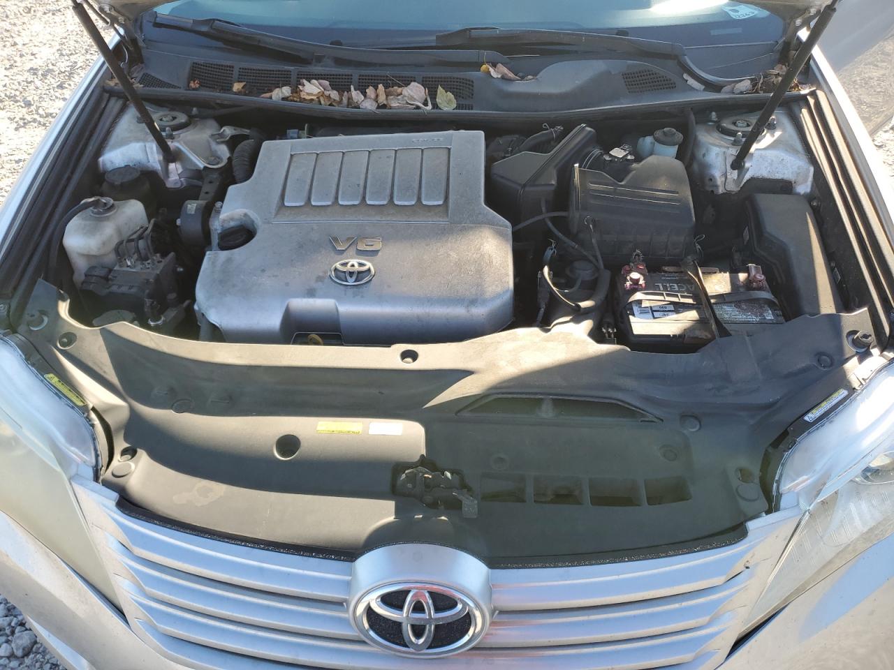 Toyota Avalon Base Image 10