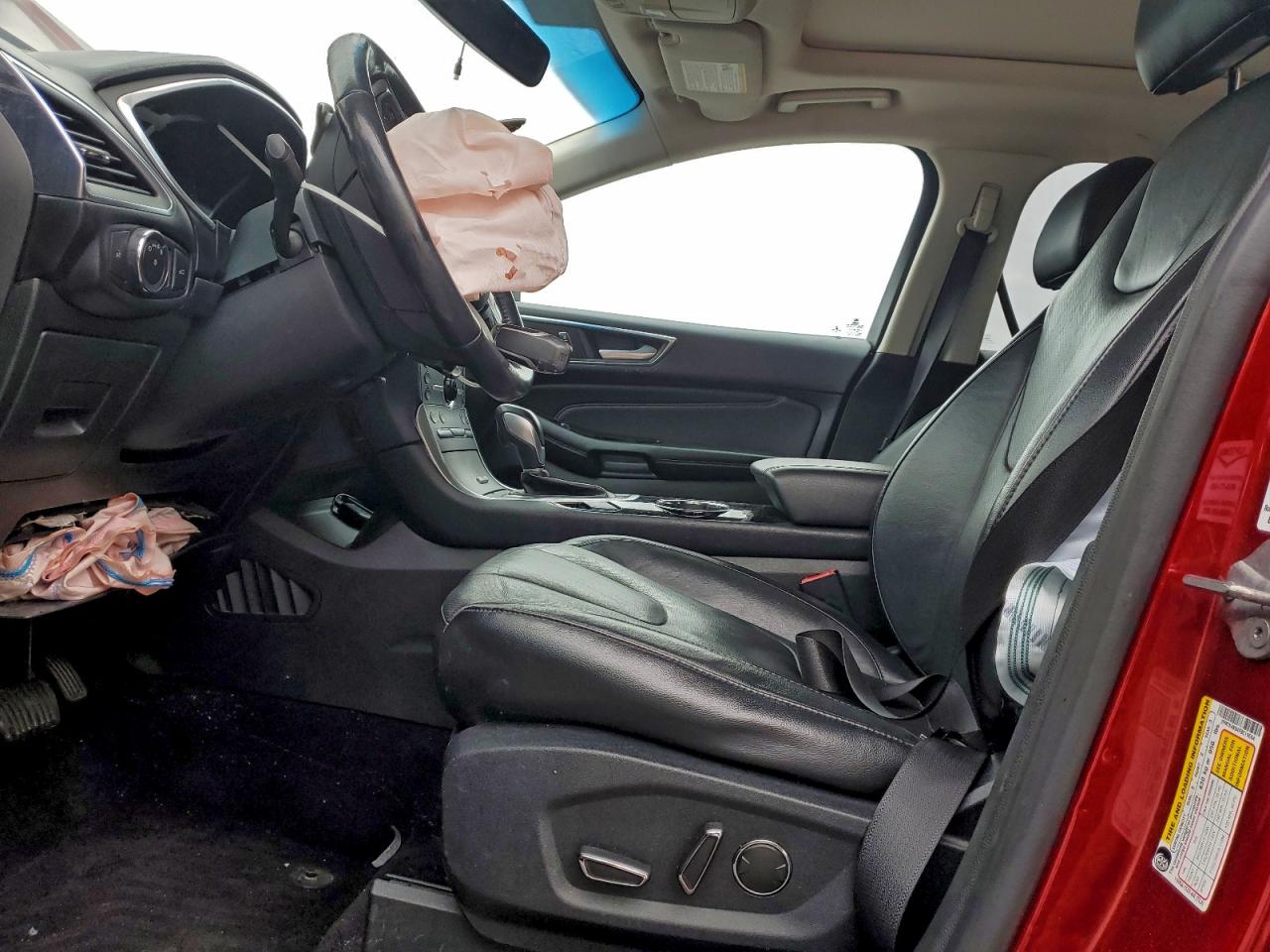 Ford Edge Titanium Image 5