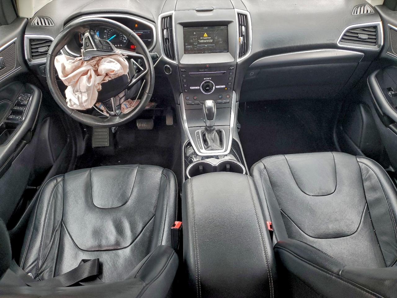 Ford Edge Titanium Image 6