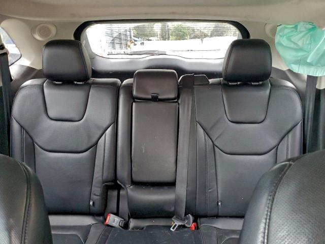 Ford Edge Titanium Image 11