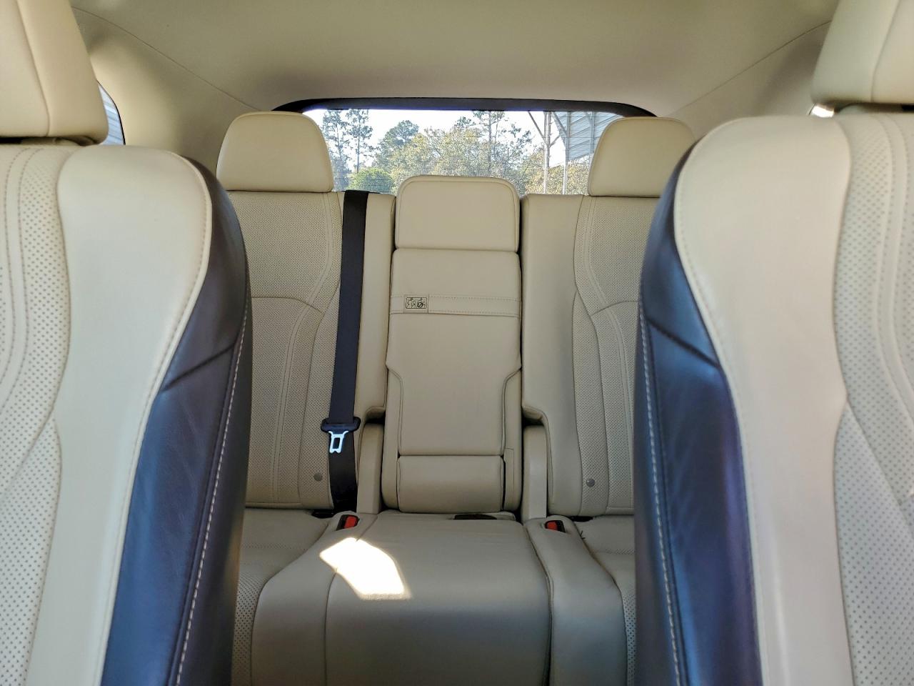 Lexus RX 350 Base Image 6