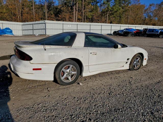 Pontiac Firebird Image 3