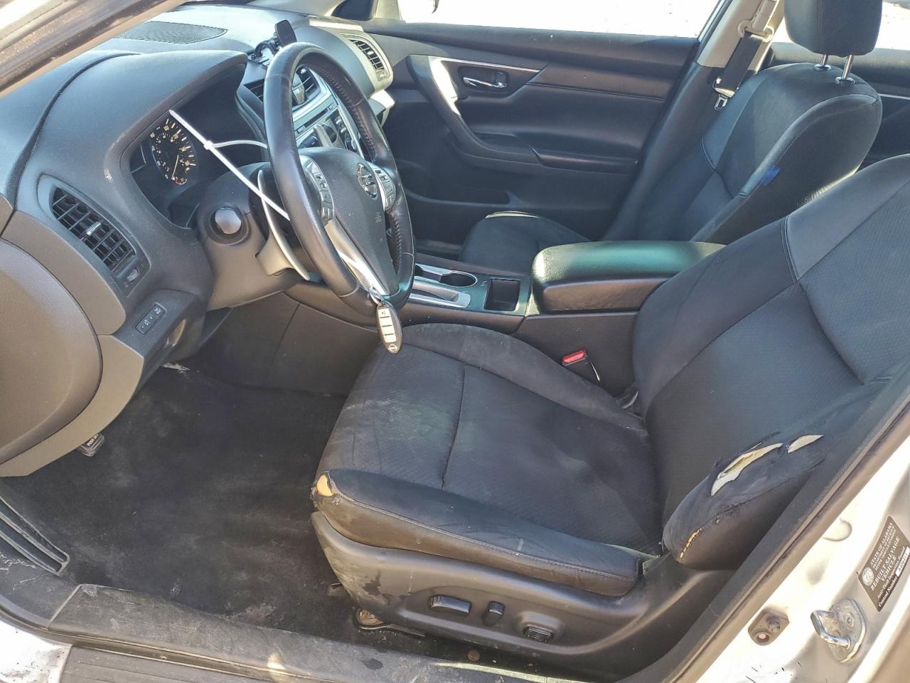 Nissan Altima 2.5 Image 9