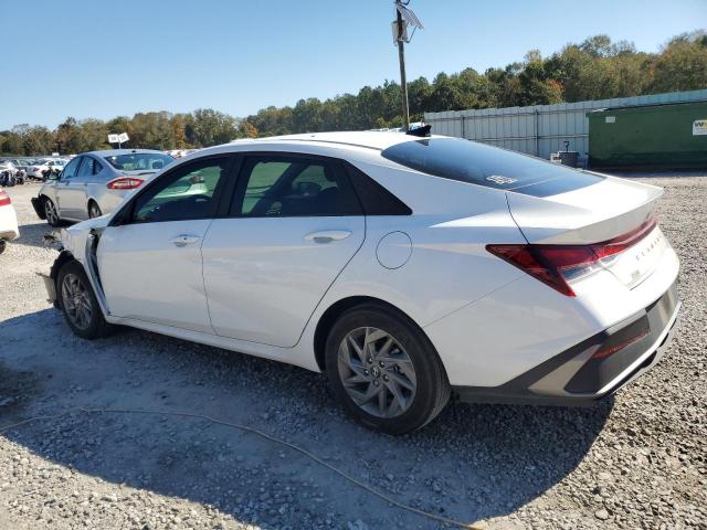 Hyundai ELANTRA Sel Image 5