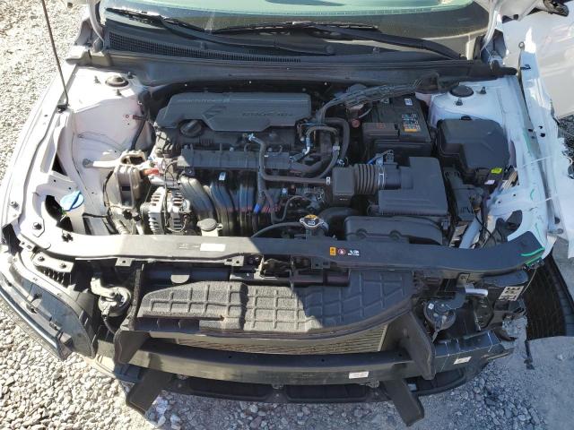 Hyundai ELANTRA Sel Image 8