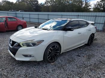  Salvage Nissan Maxima