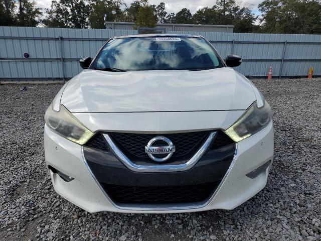 Nissan Maxima 3.5s Image 11