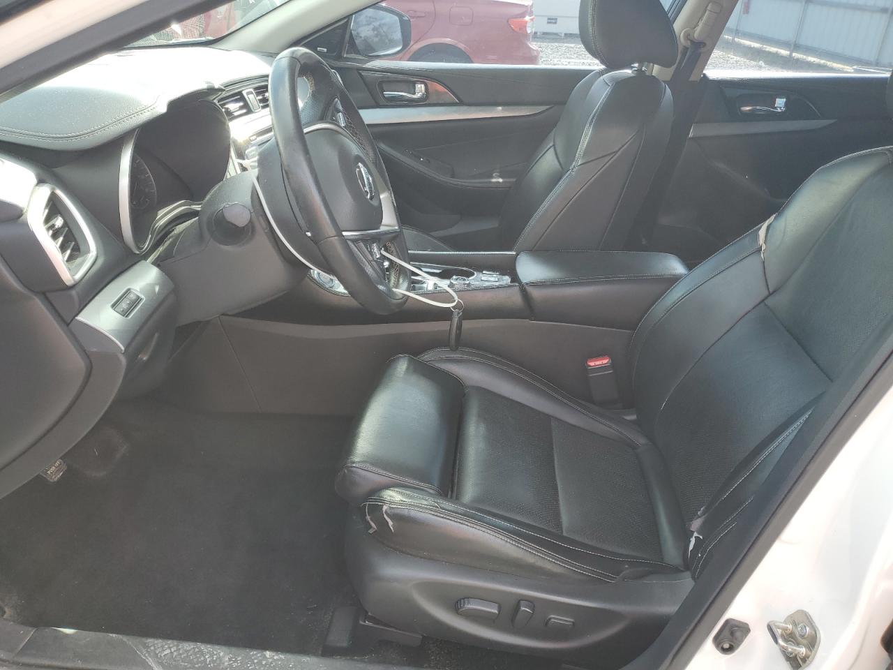 Nissan Maxima 3.5s Image 3