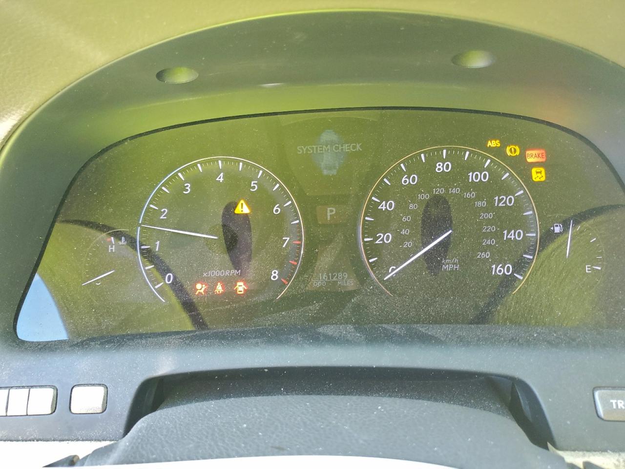 Lexus LS 460 Image 9