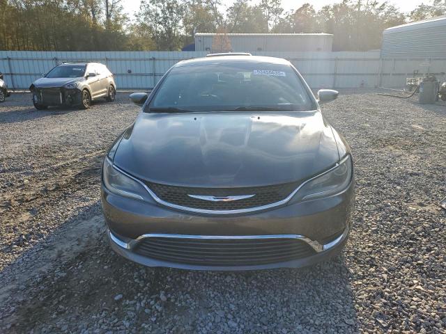Chrysler 200 Limited Image 12