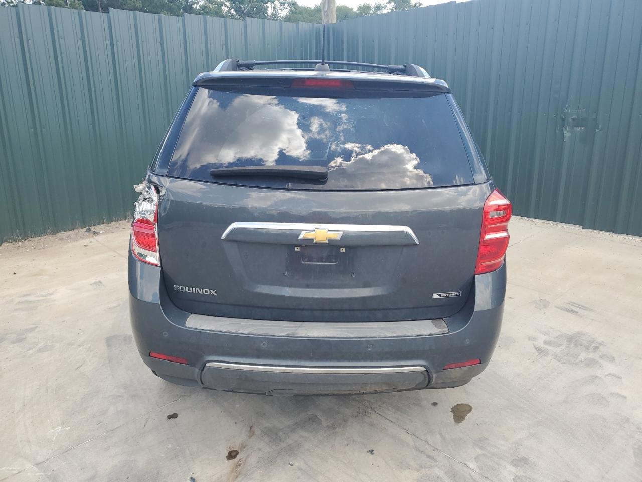 Chevrolet Equinox Premier Image 10