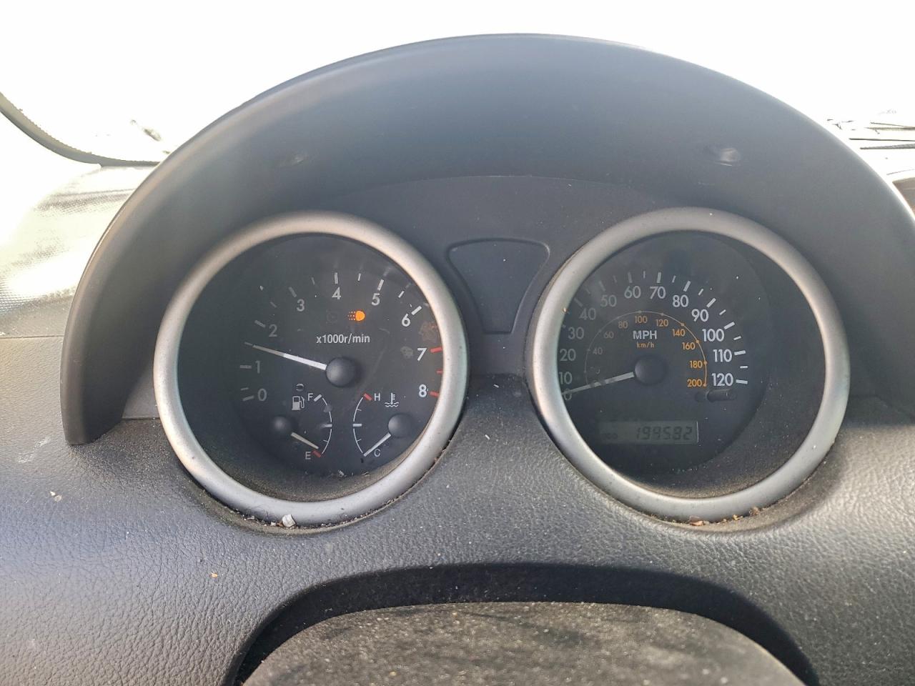 Chevrolet Aveo Lt Image 8