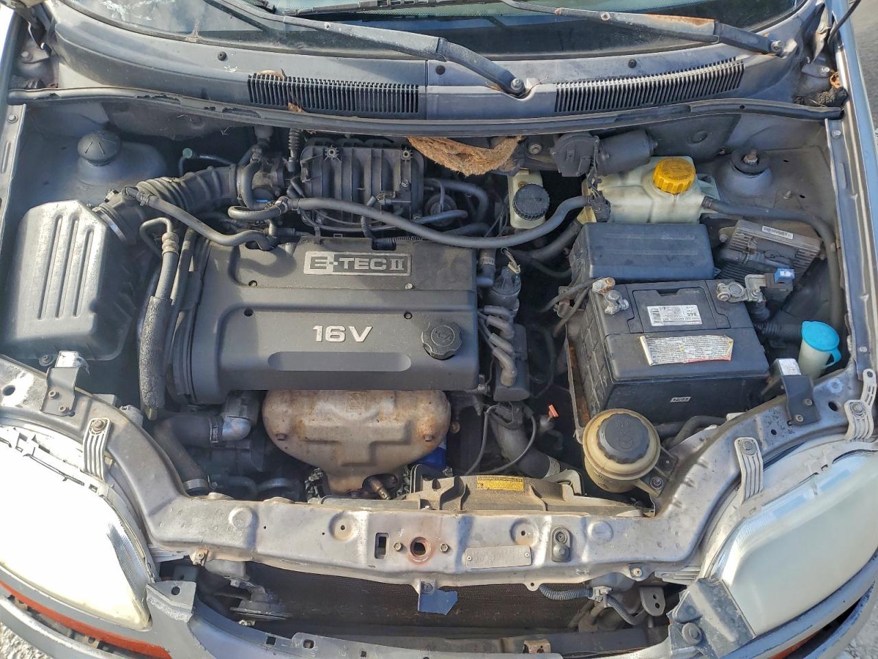 Chevrolet Aveo Lt Image 11