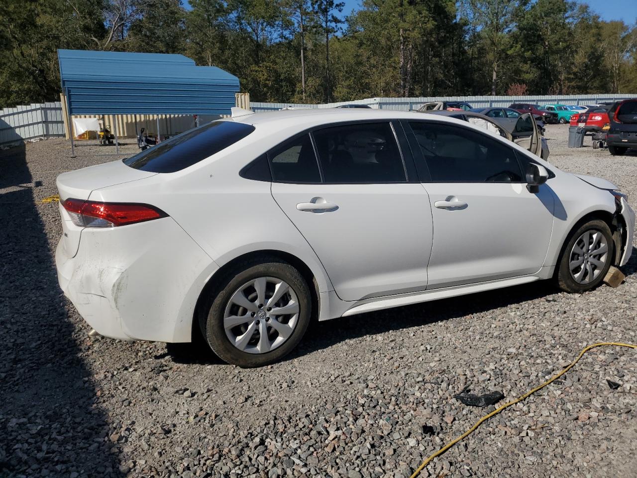 Toyota Corolla Le Image 2