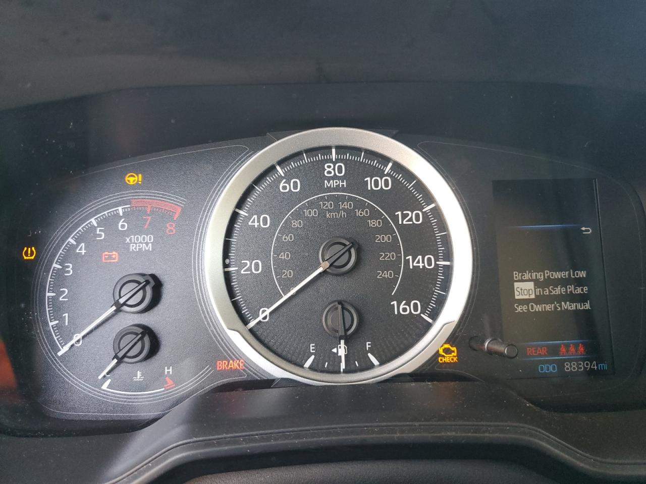 Toyota Corolla Le Image 6