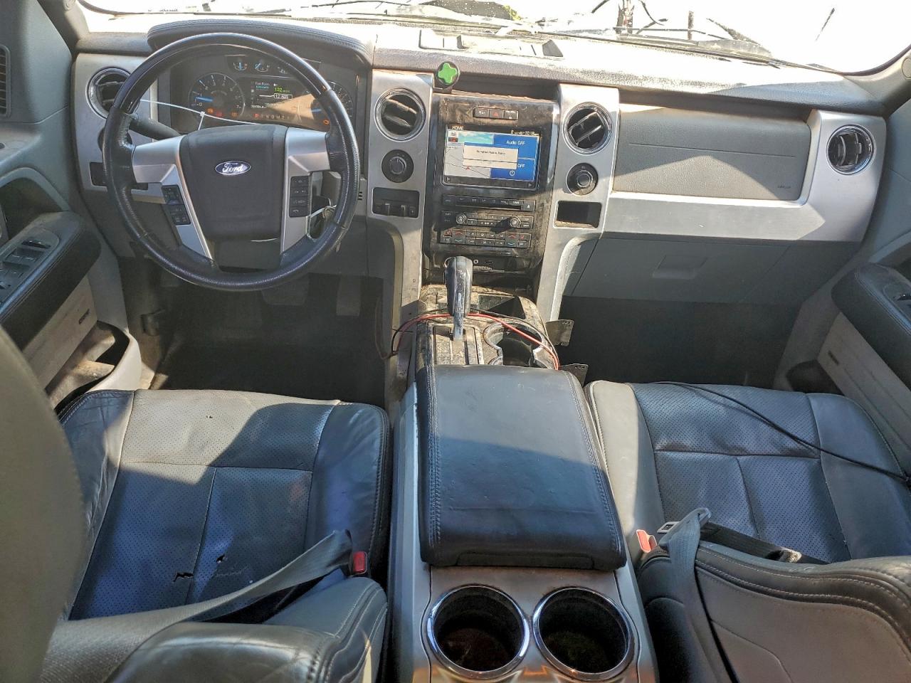 Ford F-150 Supercrew Image 10