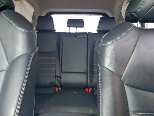 Toyota RAV4 Xle Premium Image 3