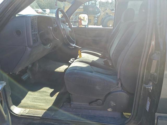 Chevrolet Silverado K1500 Image 2