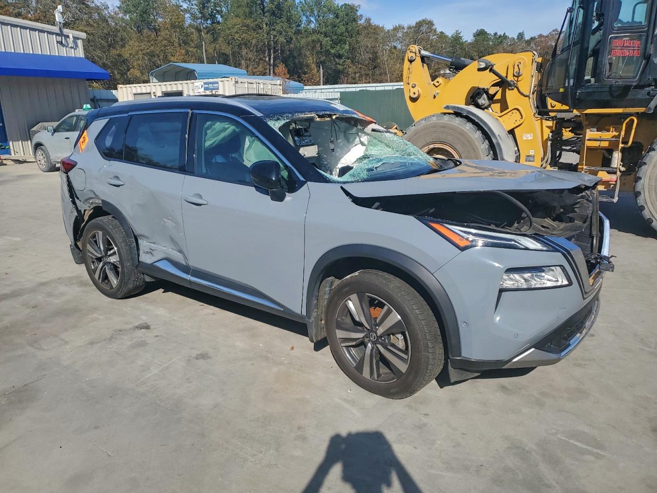 Nissan Rogue Platinum Image 4