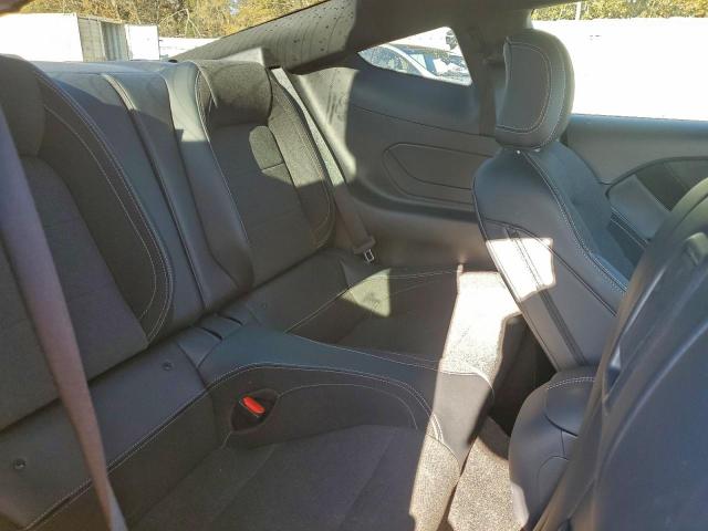 Ford Mustang Image 12