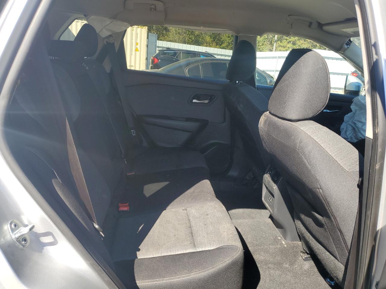 Nissan Rogue Sv Image 9