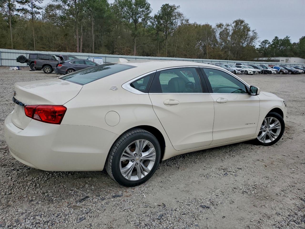 Chevrolet Impala Lt Image 2