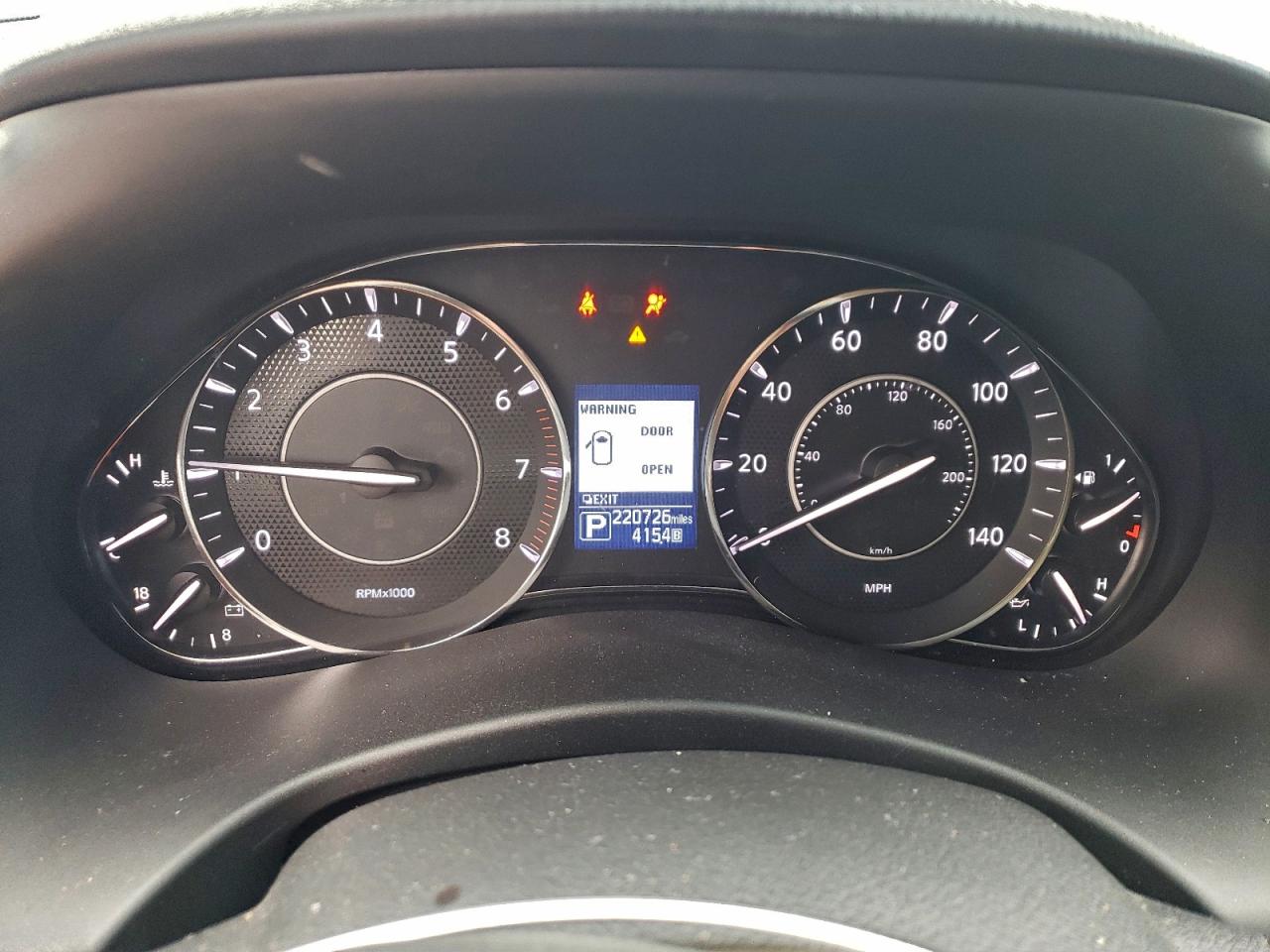 Nissan Armada Platinum Image 5