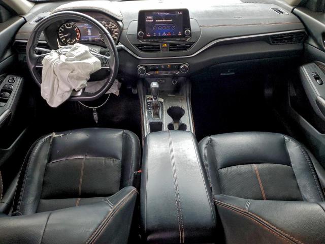 Nissan Altima Sr Image 12