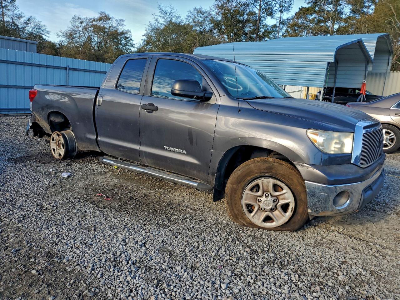 Toyota Tundra Double Cab Sr5 Image 4