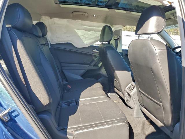 Volkswagen Tiguan Se Image 6