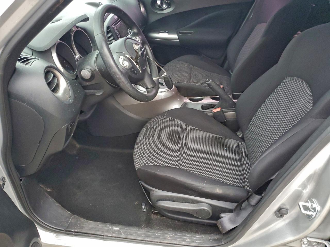 Nissan JUKE S Image 7