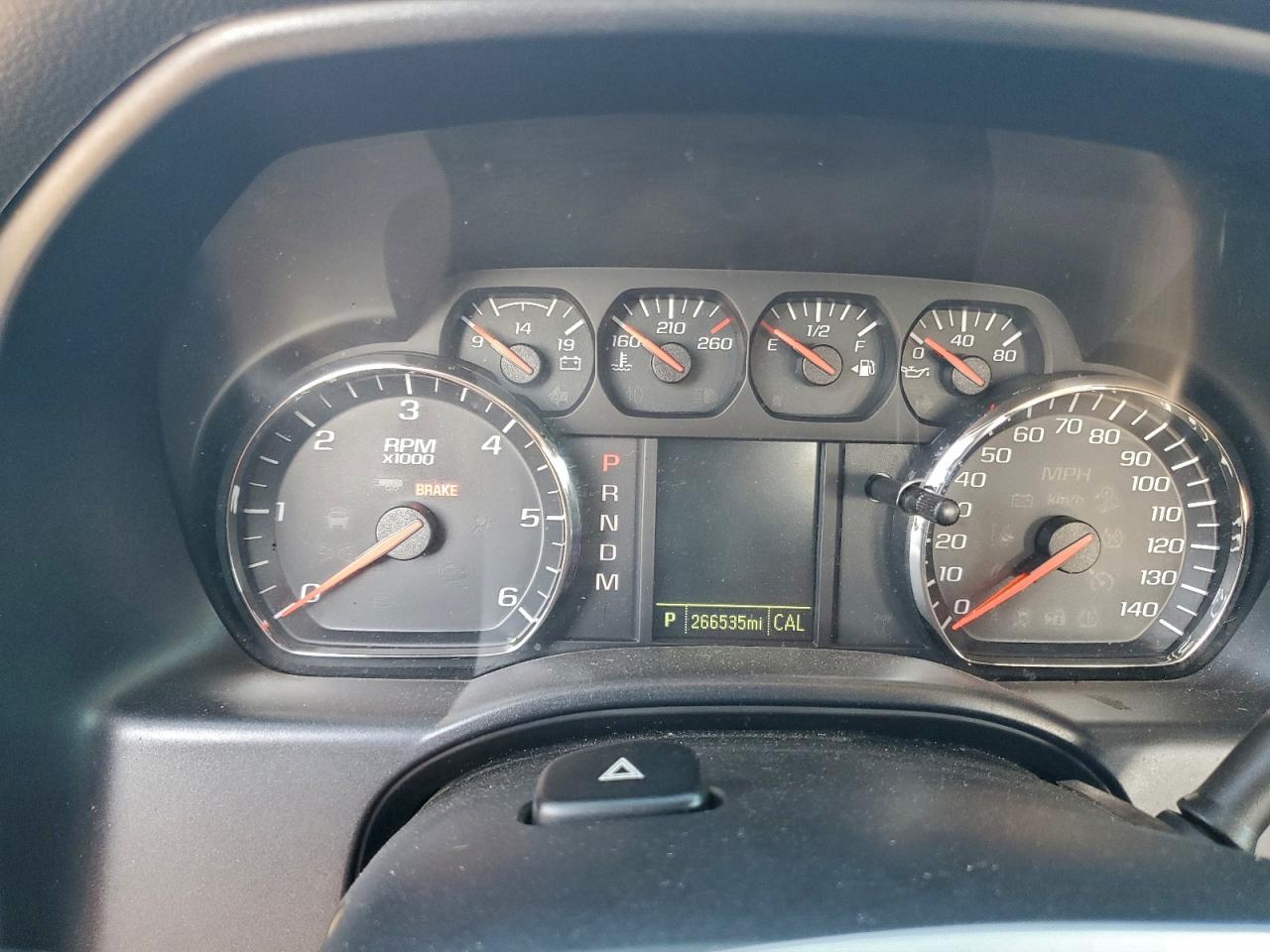 GMC Sierra C1500 Image 4