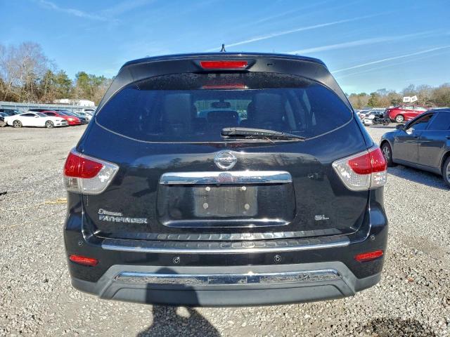 Nissan Pathfinder S Image 11