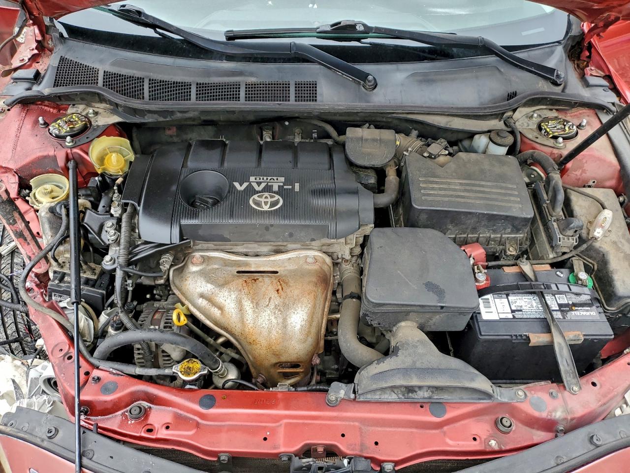 Toyota Camry Base Image 2