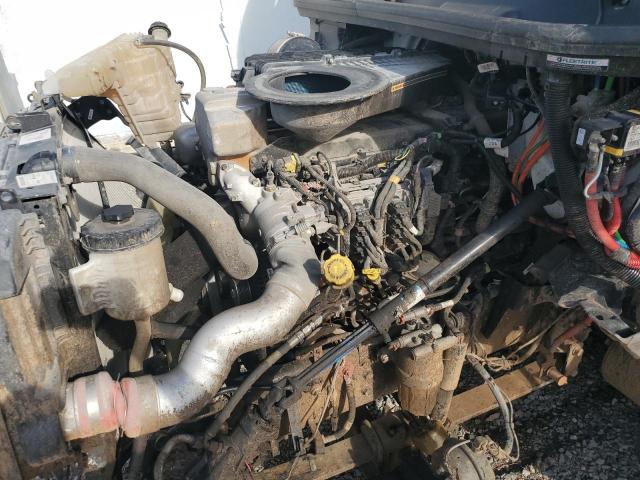 International Lt625 Image 9